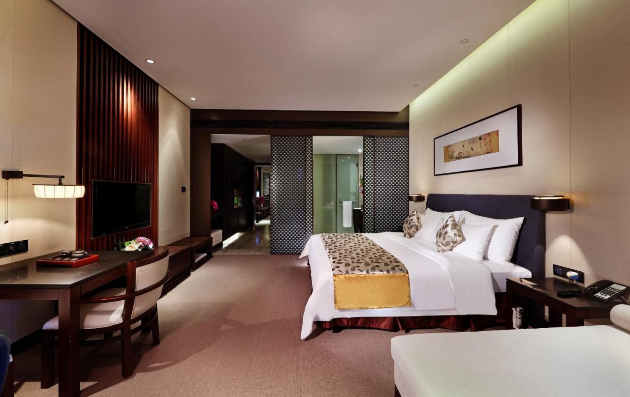 Shenzhen Castle Hotel Екстериор снимка