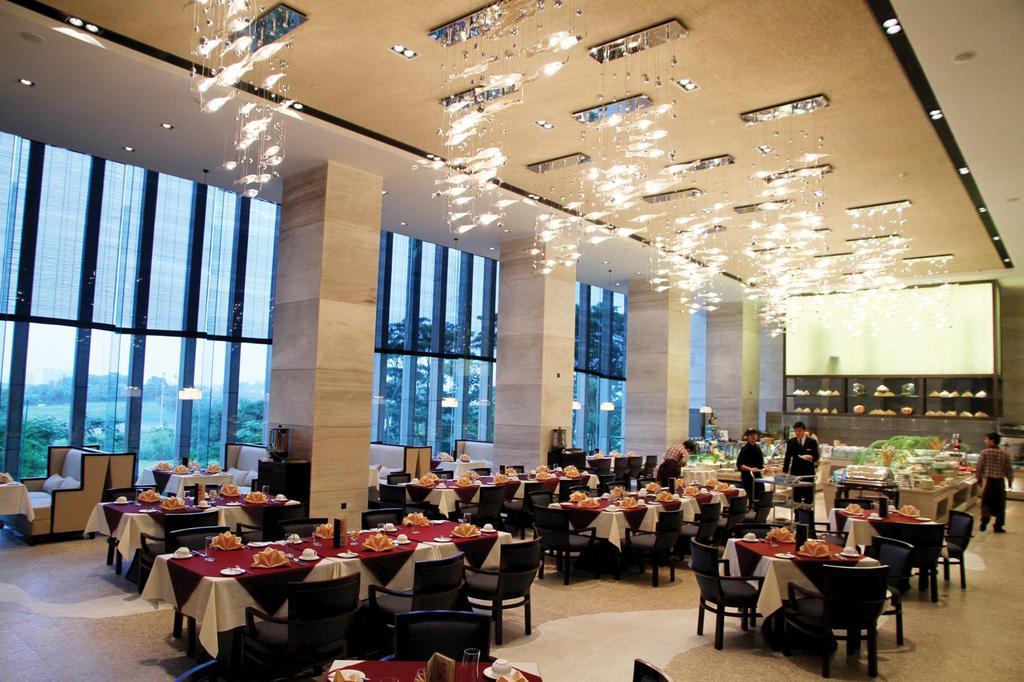 Shenzhen Castle Hotel Екстериор снимка